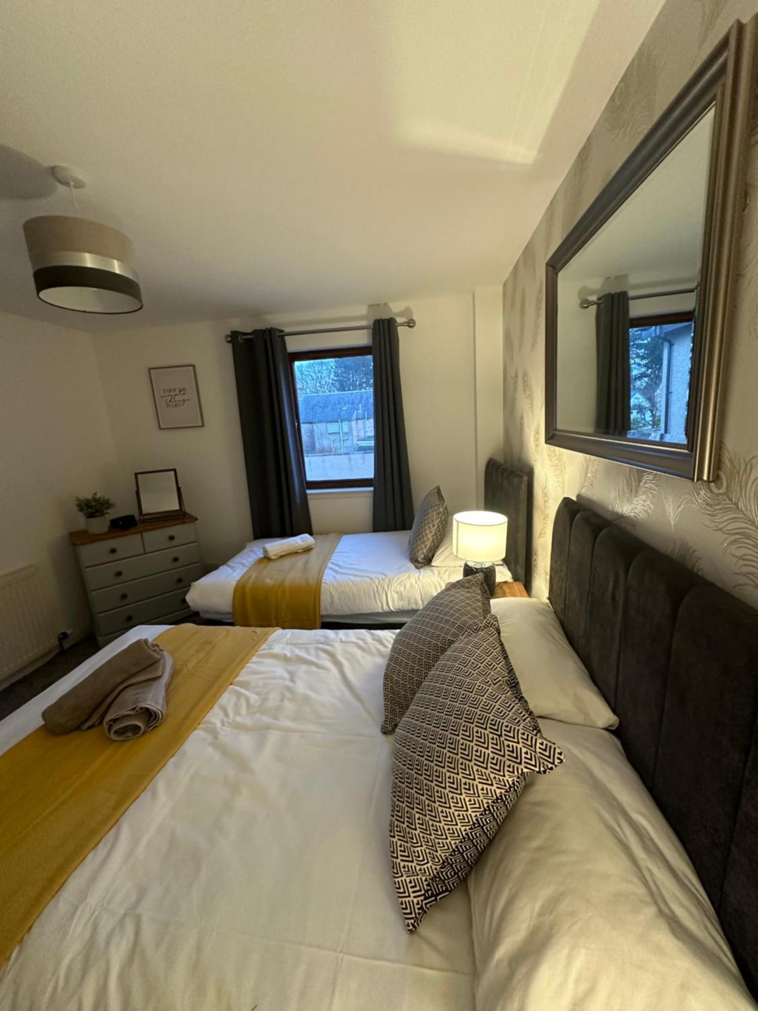 Lovely Modern 2 Bedrom Unit Close To City Center Dalneigh Екстериор снимка