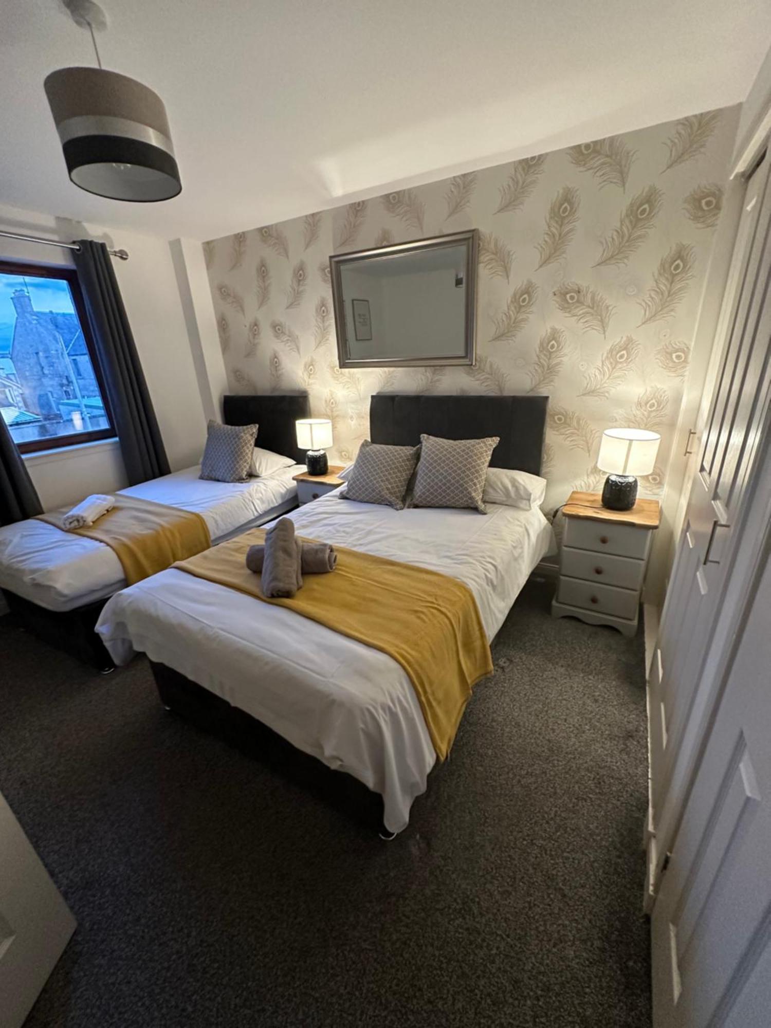 Lovely Modern 2 Bedrom Unit Close To City Center Dalneigh Екстериор снимка